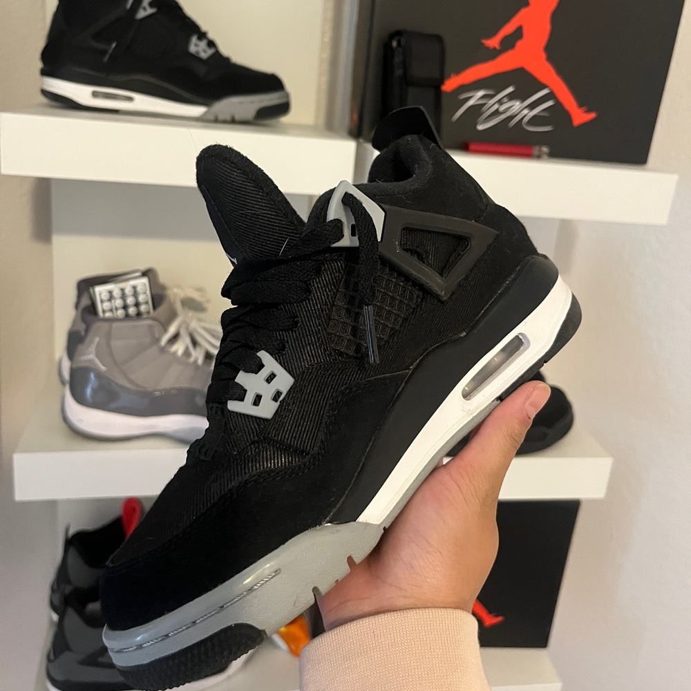 jordan 4s black canvas size 4Y